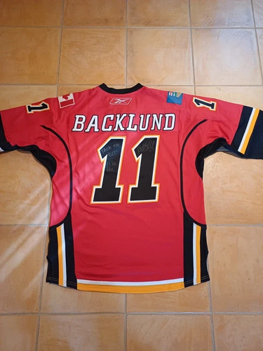 Signed calgary flames - signed,